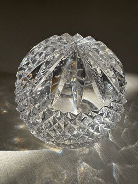 Tyrone Crystal Cut Crystal Dome Paperweight – Made in Ireland